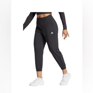 NEW w/tags adidas AEROREADY Woven Crop Pants